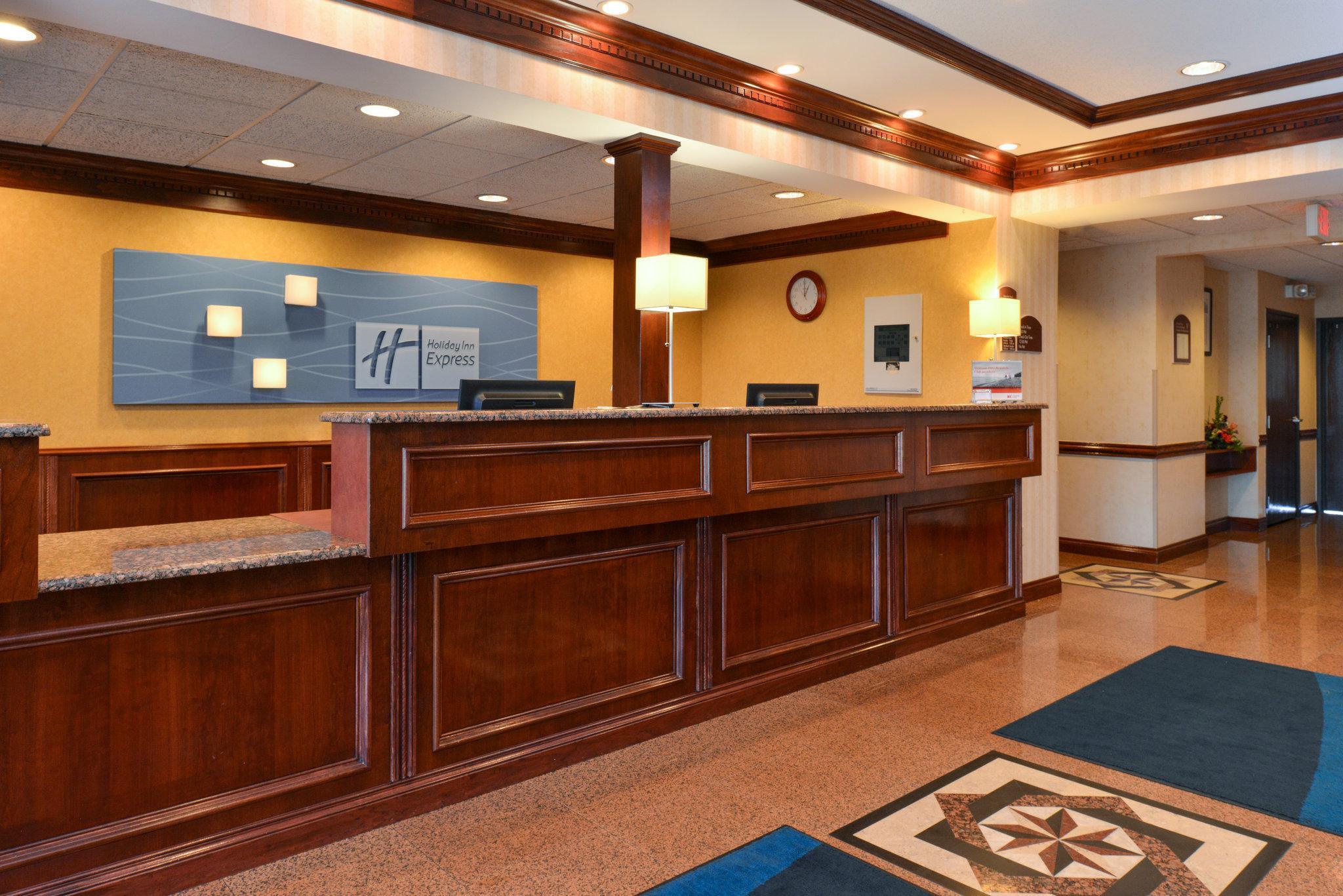 Holiday Inn Express Wixom By Ihg מראה חיצוני תמונה
