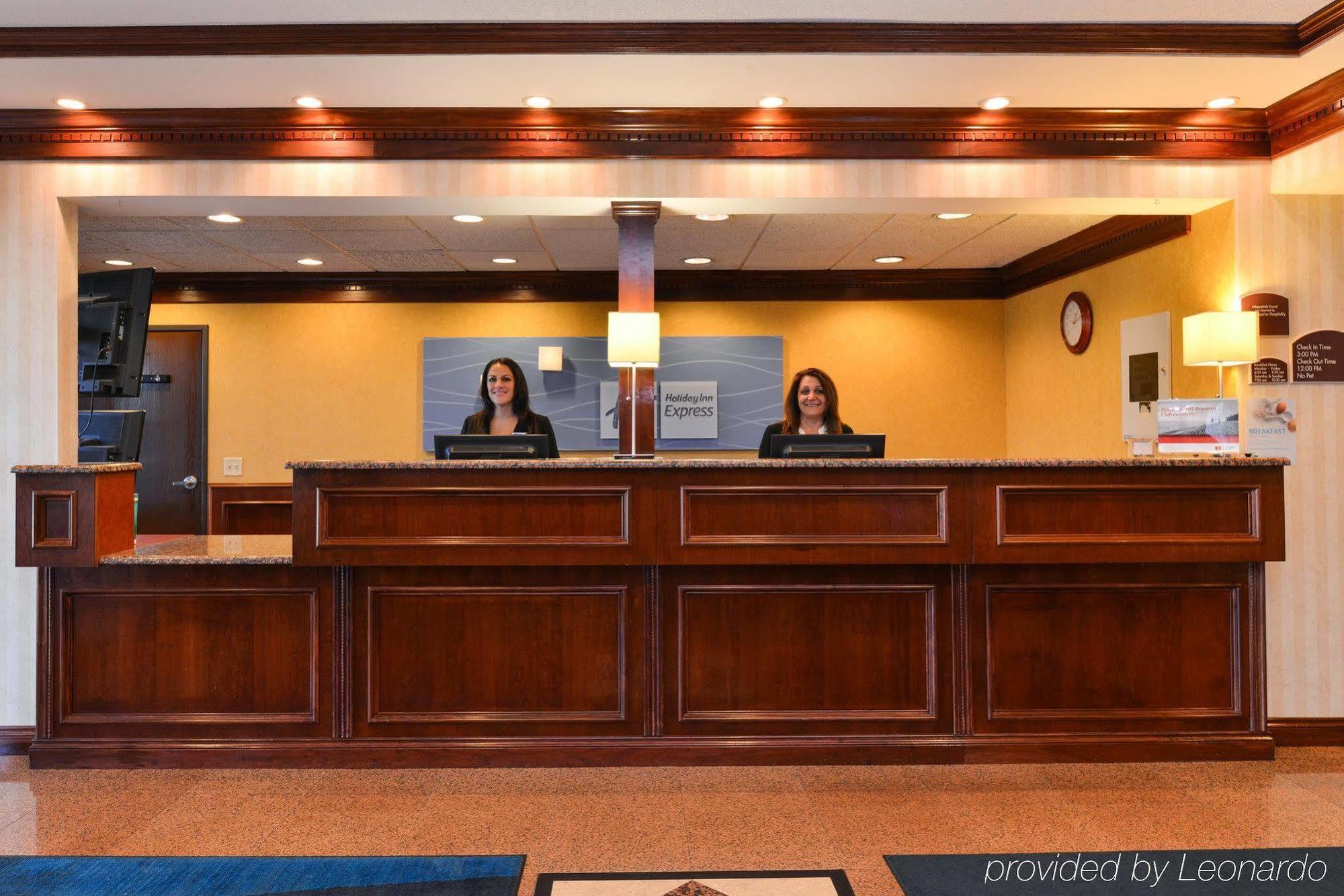 Holiday Inn Express Wixom By Ihg מראה חיצוני תמונה